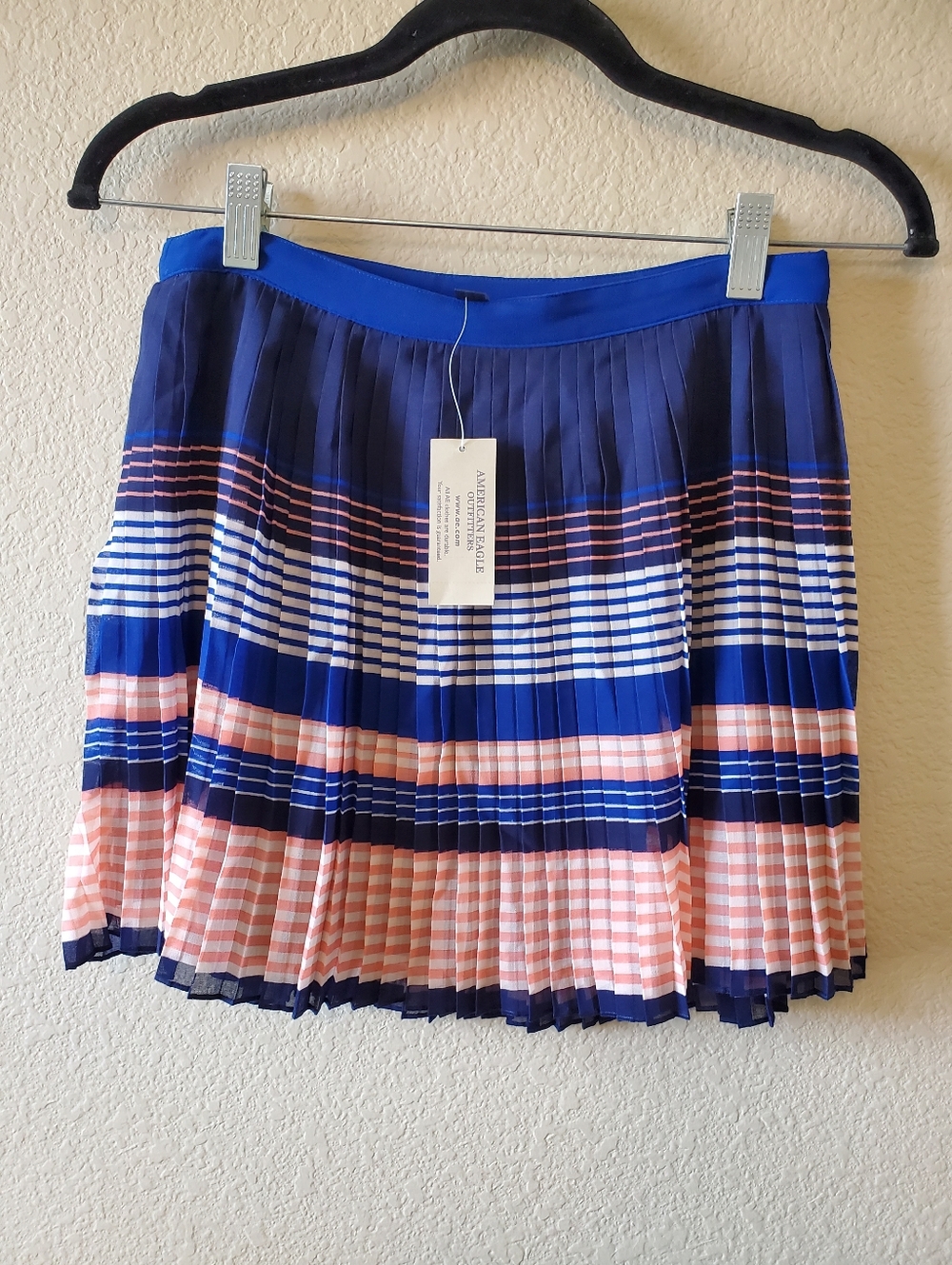 NWT American Eagle Outfitters Pleated Striped Skater Skirt Blue & Pink